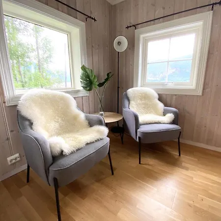 - Faleide -hytte Med Fjord Og Fjell Utsikt Holiday home *