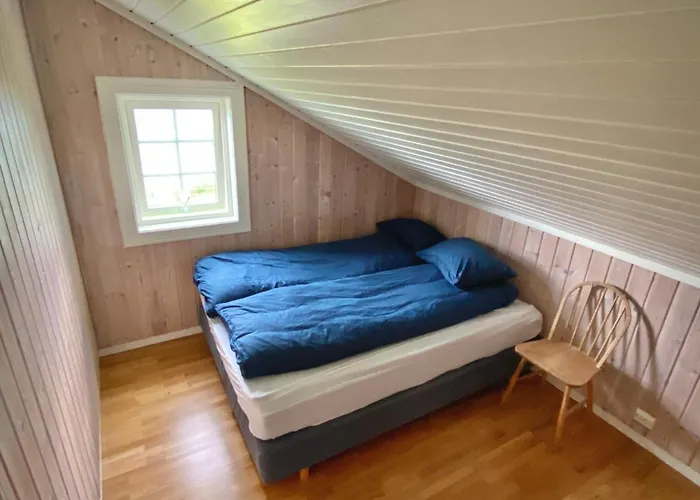 - Faleide -hytte Med Fjord Og Fjell Utsikt Casa de Férias